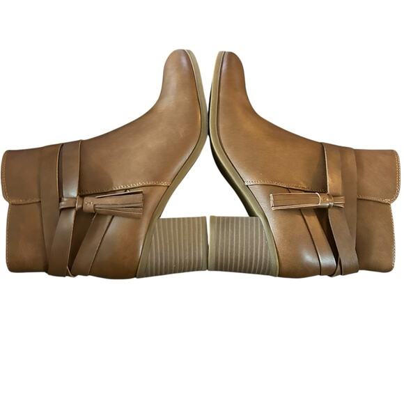 Style & Co Catrionaa Tassel Detail Boho Western Booties NEW Size 7.5 - Picture 7 of 10